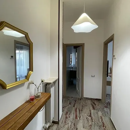 Ilenia マリーナ・ディ・モンテマルチアーノ